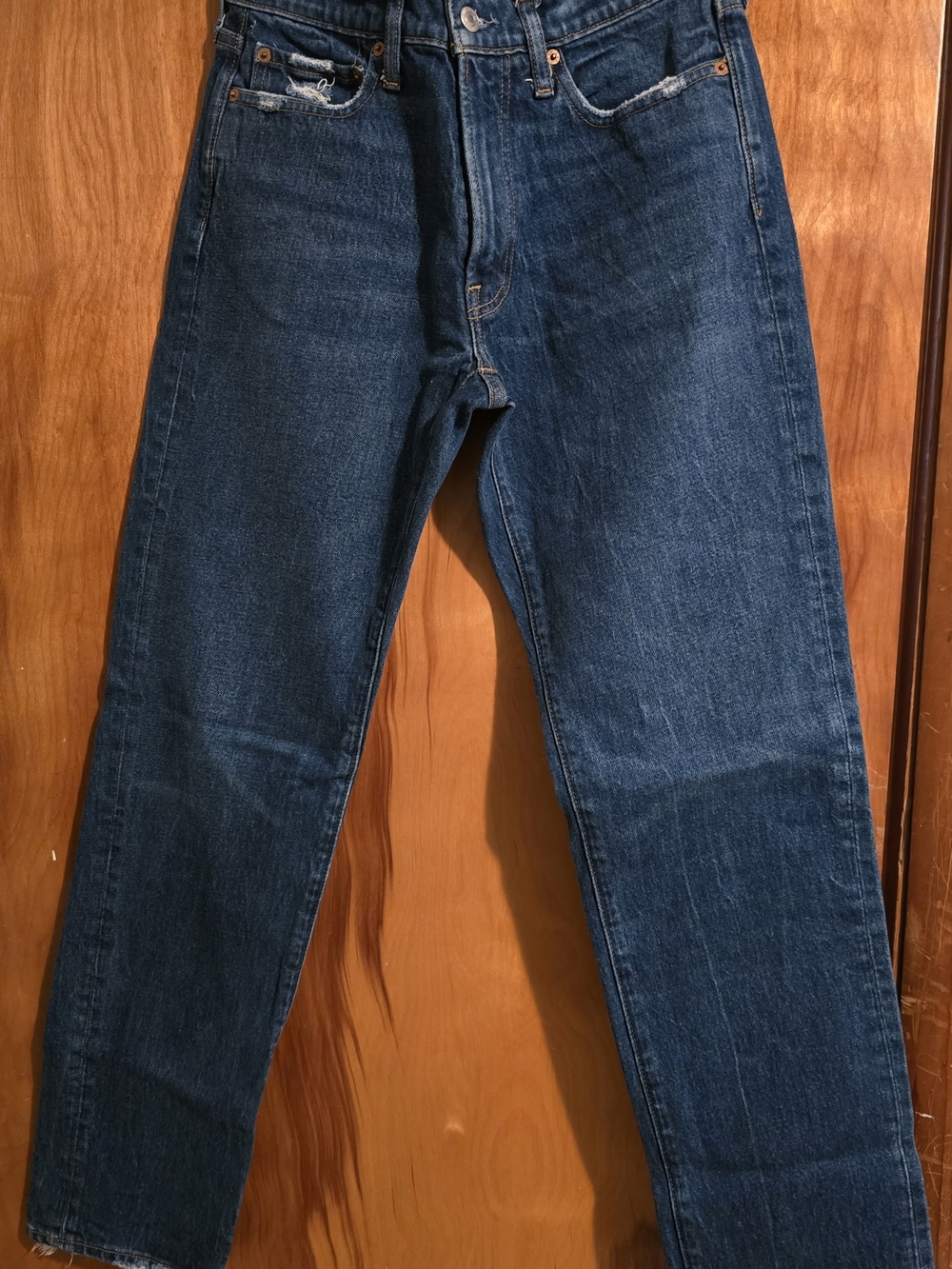 Abercrombie & Fitch Men's Vintage 90s Straight-Leg Dark Blue Jeans